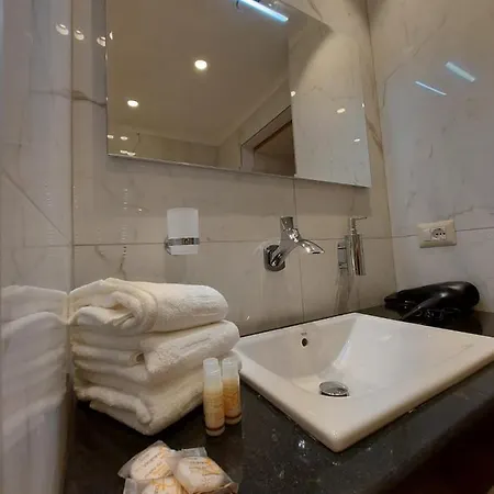 Borgovico Hotel 3*