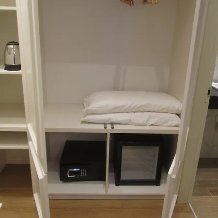 Borgovico Ξενοδοχείο